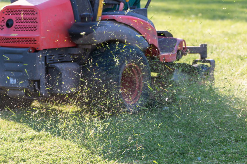 Professional Lawn Care Services - Triple J's Lawn Care - iStock_82502271_SMALL